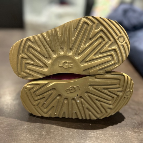 UGG CLASSIC II kids boots - Picture 5 of 5